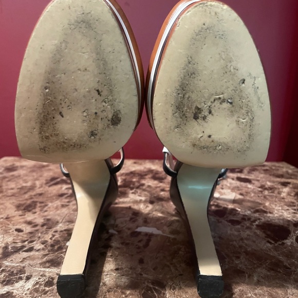 Gucci Angel Platforms Size 5 Brown, Tan, White & Navy Adjustable Ankle Strap - Picture 8 of 14